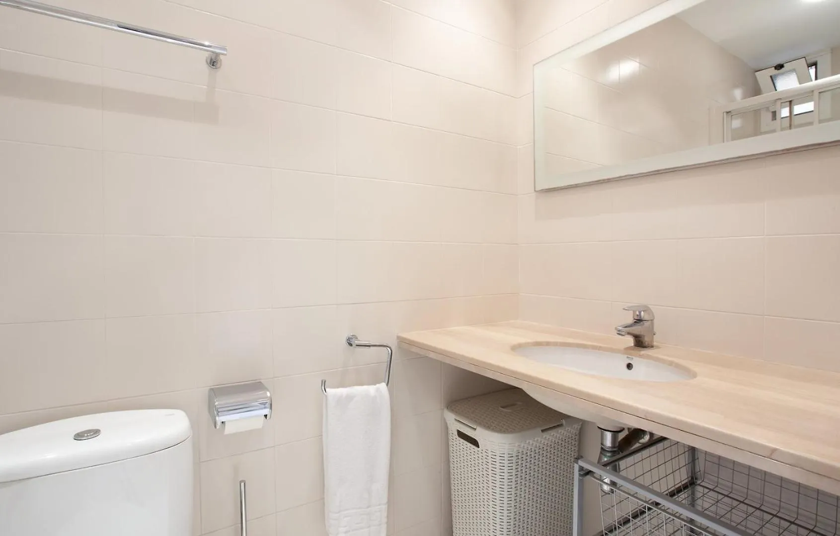 Guestready - Charming Simplicity Near Casa Mila Barcelona 0*,